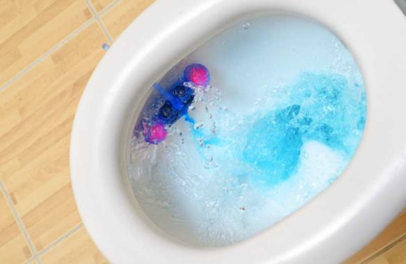 WC bouché que faire : les techniques efficaces pour désengorger