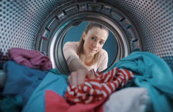 Astuce maison : Comment blanchir du linge jauni ou déteint en machine ?